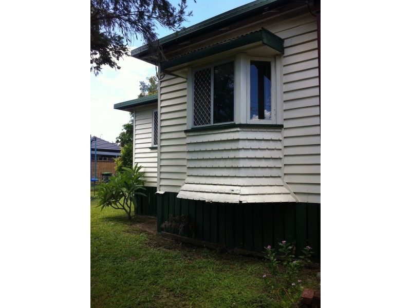 69 Bernecker Street, Carina QLD 4152