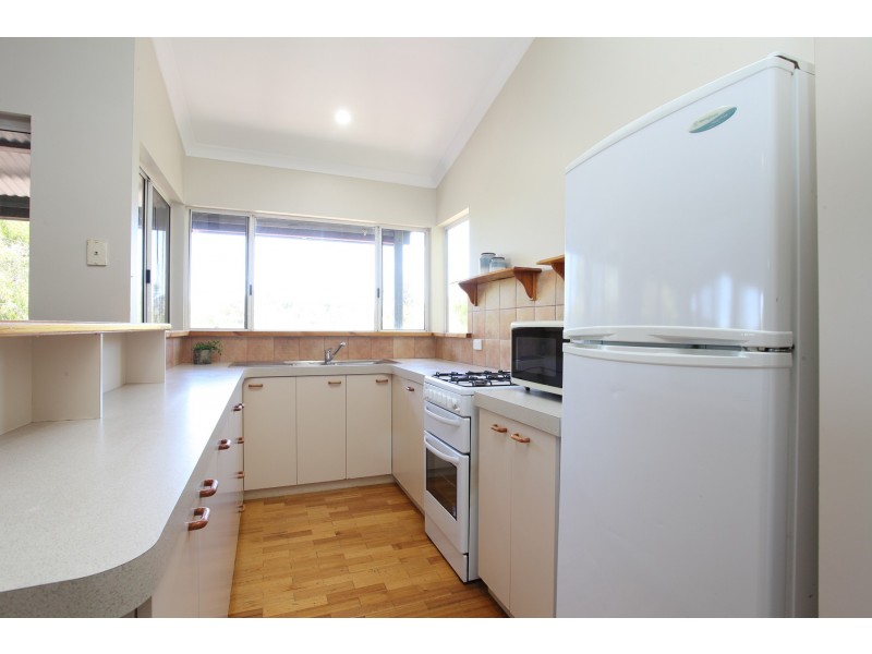 11 Peppermint Grove Terrace, Peppermint Grove Beach WA 6271