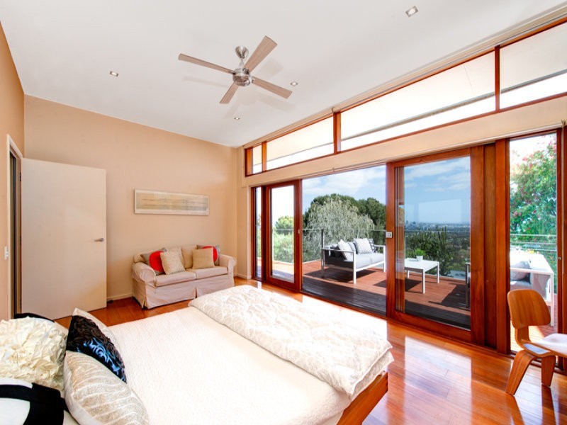 6 Fulton Crescent, Glen Osmond SA 5064