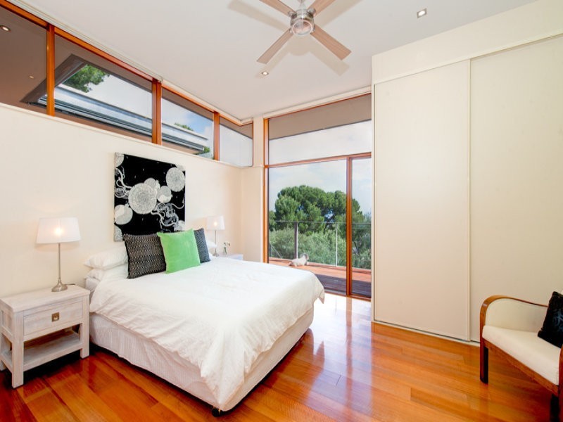 6 Fulton Crescent, Glen Osmond SA 5064