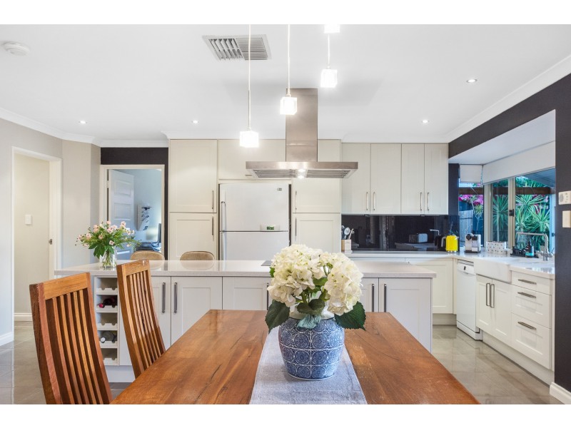 36 St Helena Way, Iluka WA 6028