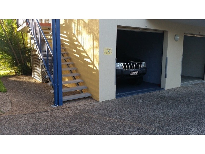 16/2-4 Double Island Drive, Rainbow Beach QLD 4581