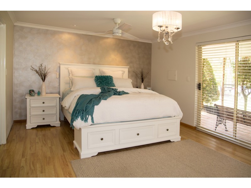 11 Salmon Bark Road, Serpentine WA 6125