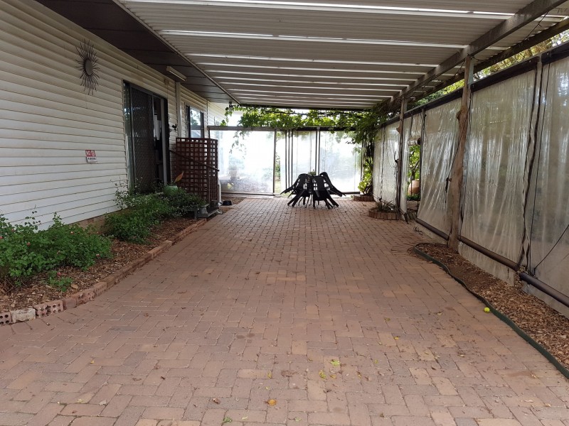 18 Adrians Lane, Spring Hill NSW 2800