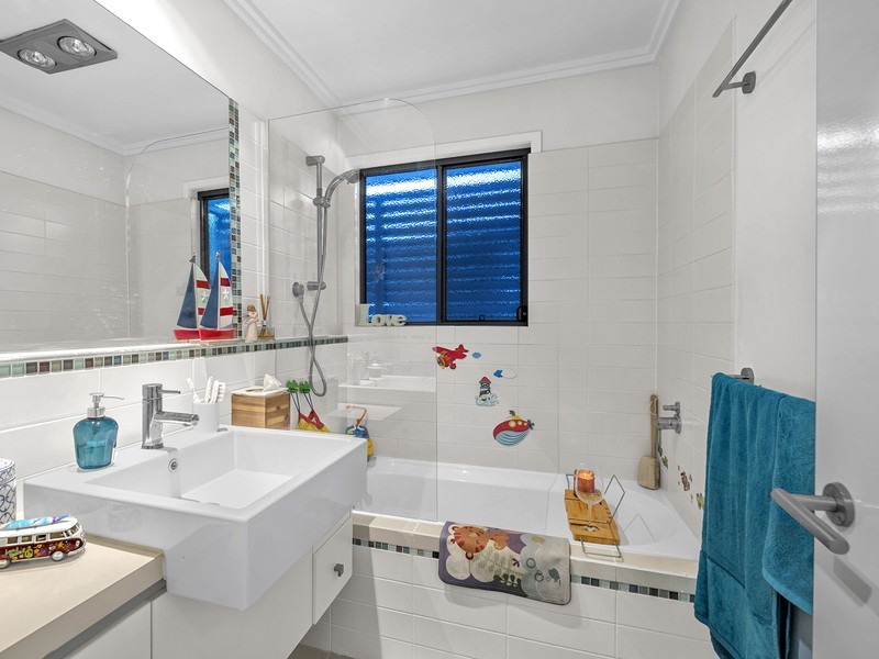 365 Hawthorne Road, Hawthorne QLD 4171