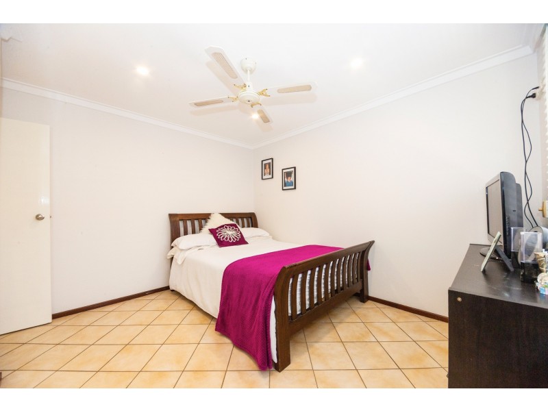 10 Crocus Way, Ferndale WA 6148