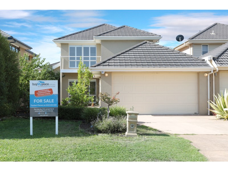 17 Lowess Lane, Sanctuary Lakes VIC 3030