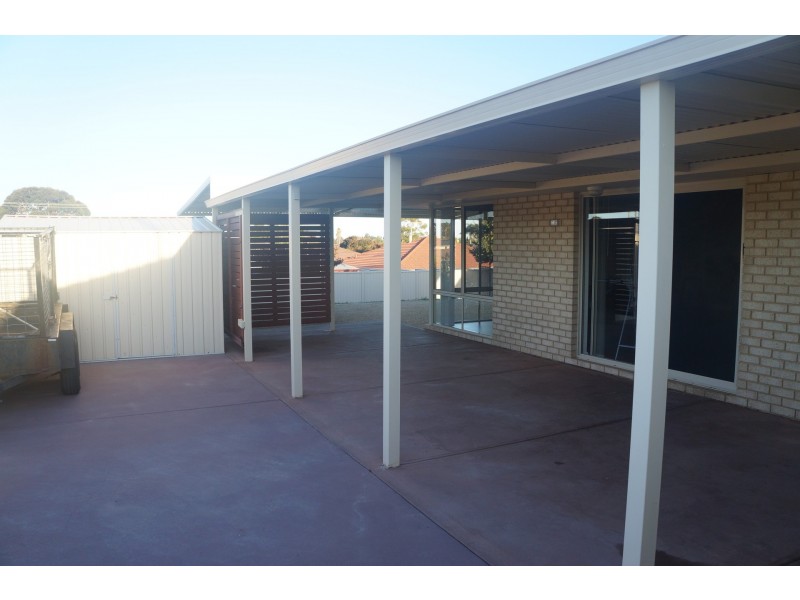 69 Drome Road, Mckail WA 6330