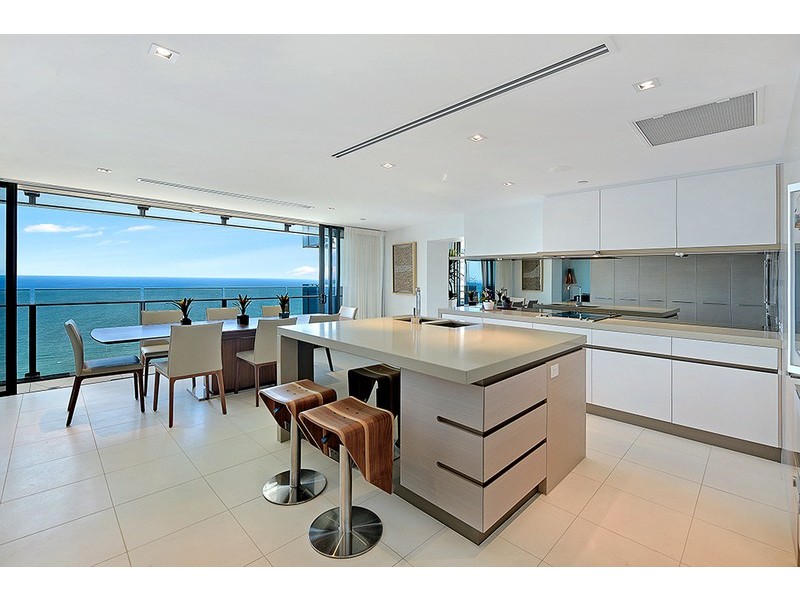 4102/4 The Esplanade, Surfers Paradise QLD 4217
