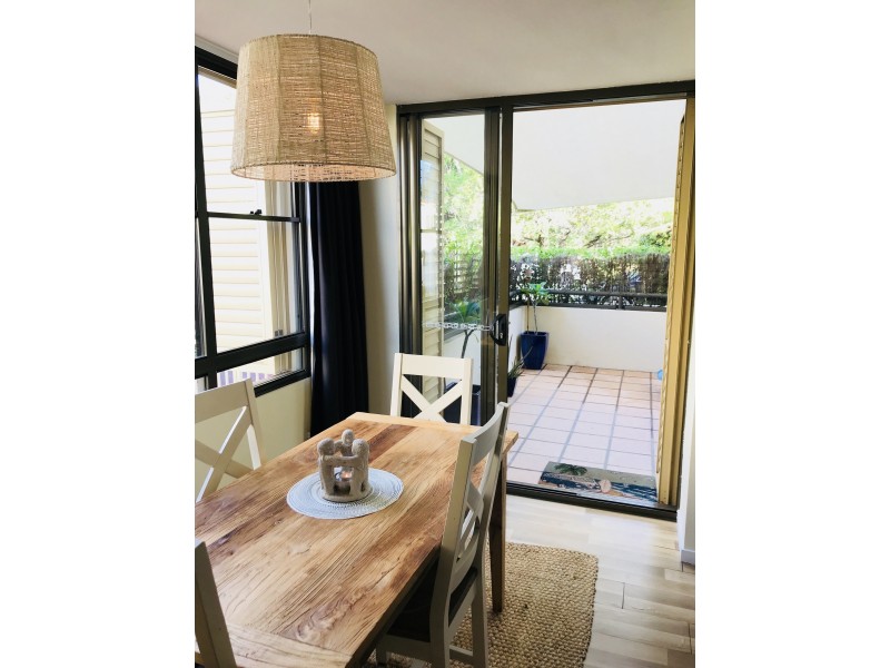 7/37 Dixon Street, Coolangatta QLD 4225