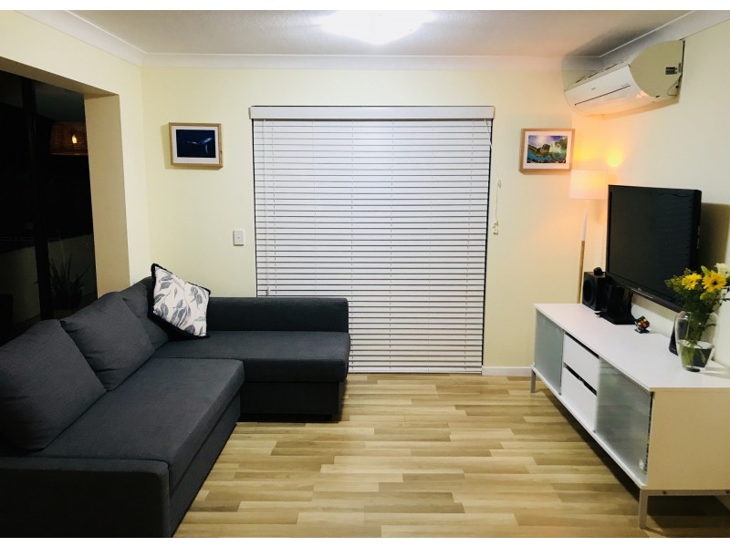 7/37 Dixon Street, Coolangatta QLD 4225