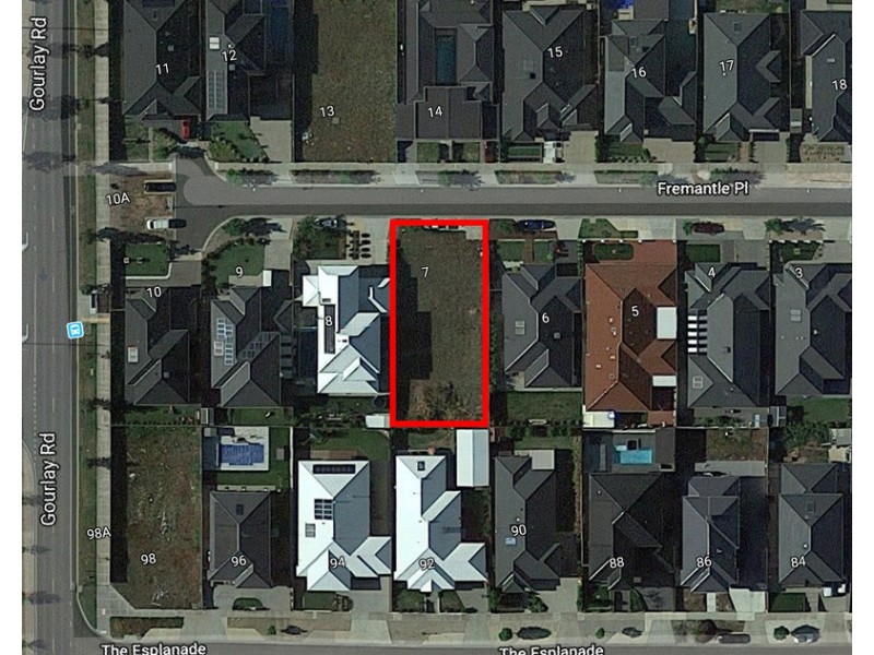 7 Fremantle Place, Taylors Hill VIC 3037