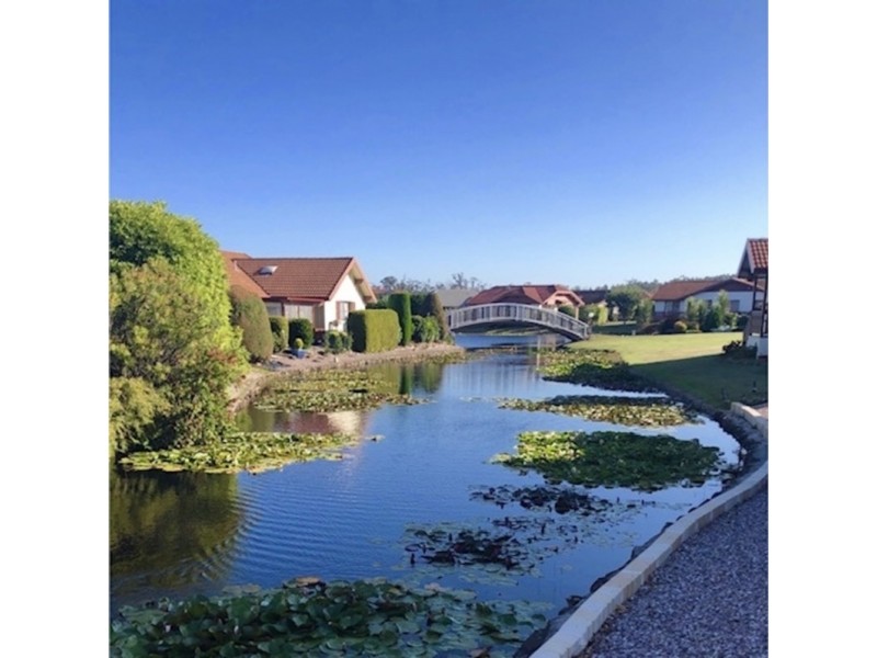 18/22 Waldhorn Drive, Grindelwald TAS 7277