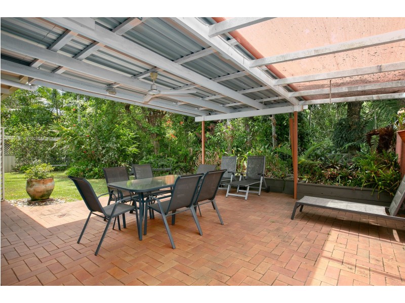 51 Veivers Road, Palm Cove QLD 4879