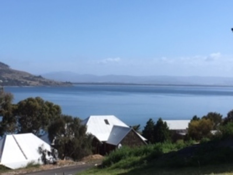14B Bayside Drive, Lauderdale TAS 7021