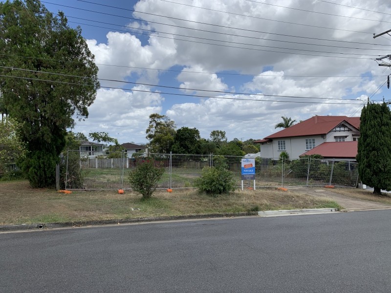 137 Molloy Road, Morningside QLD 4170