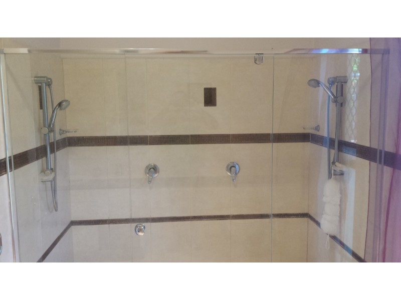 24 Yaldara Street, Pacific Pines QLD 4211