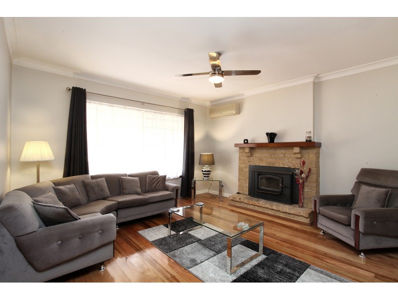 26 Chidlow Street, Mount Helena WA 6082