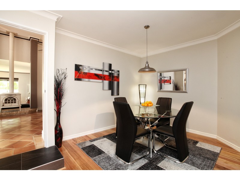 26 Chidlow Street, Mount Helena WA 6082