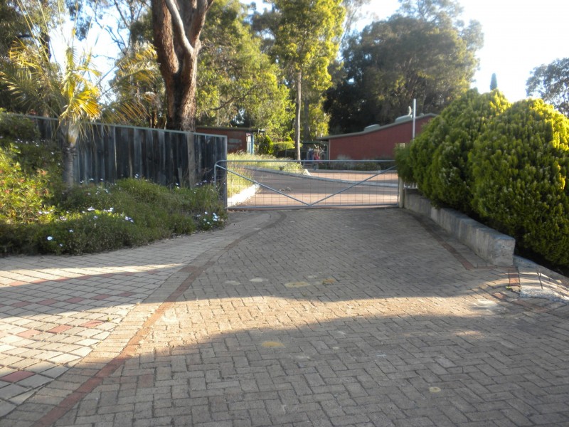 26 Chidlow Street, Mount Helena WA 6082