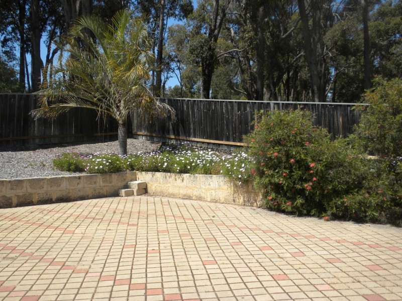 26 Chidlow Street, Mount Helena WA 6082