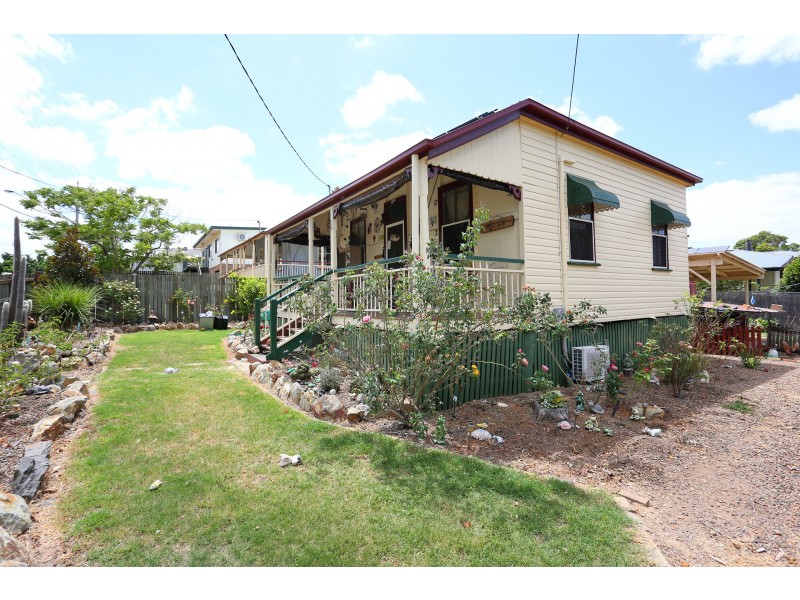 2A General Foch Street, One Mile QLD 4305