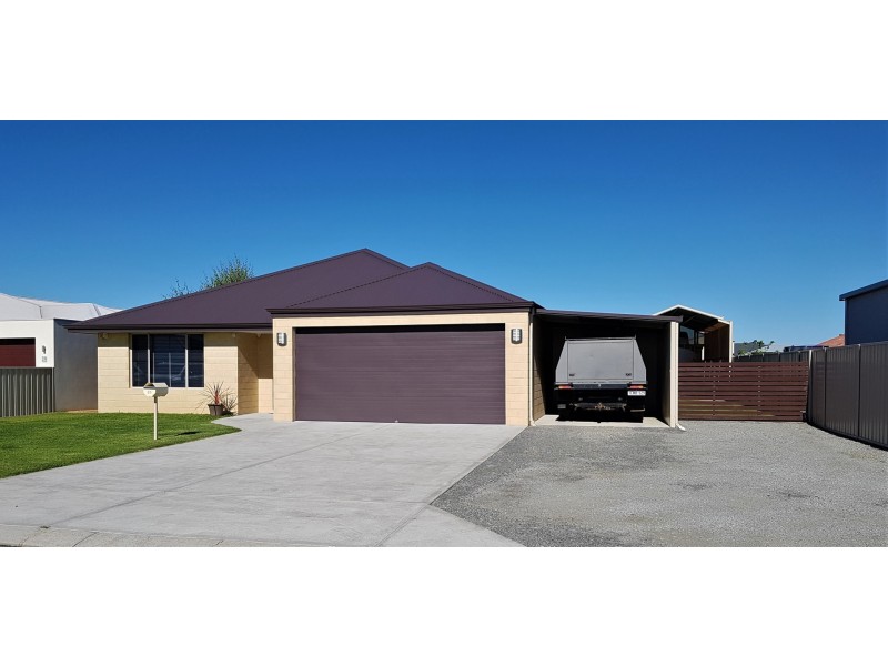 31 O’Keefe Parade, Mckail WA 6330