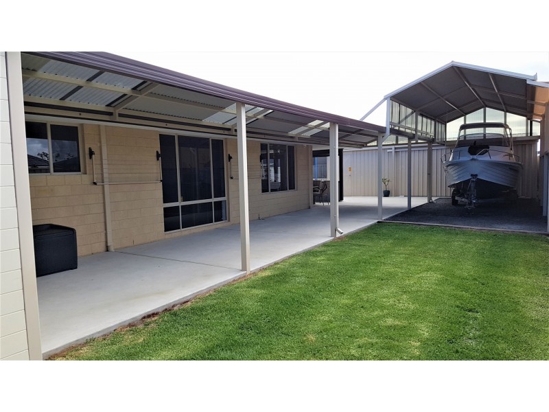 31 O’Keefe Parade, Mckail WA 6330