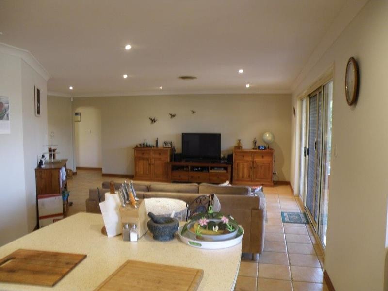 21 Mccullagh Street, Cleveland QLD 4163