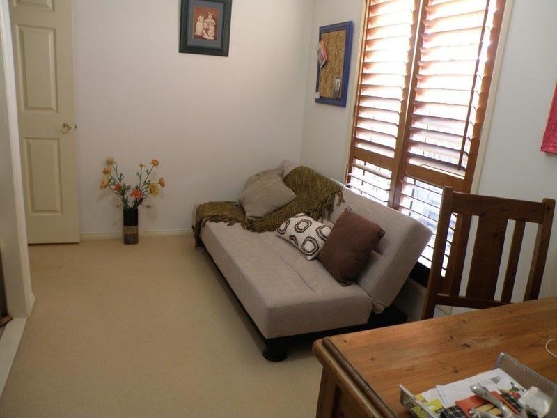 21 Mccullagh Street, Cleveland QLD 4163