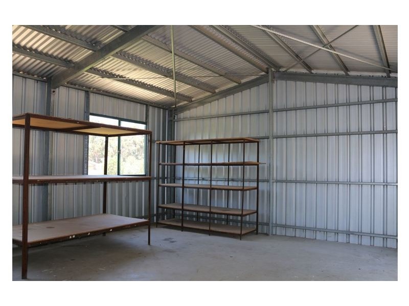 16 Adelaide Rd, Tungkillo SA 5236