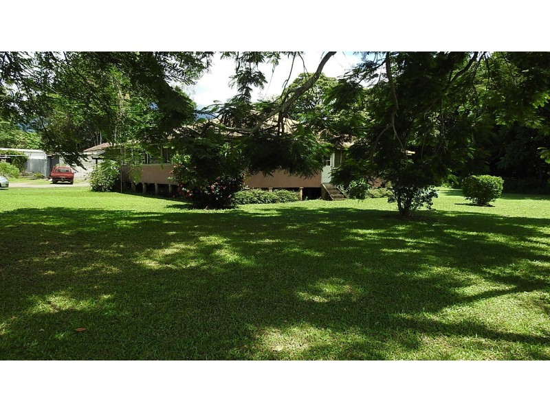 6 Hardwick Close, Mount Peter QLD 4869