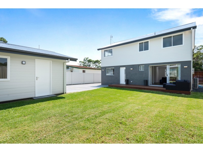 27 Adelaide Street, Tumbi Umbi NSW 2261