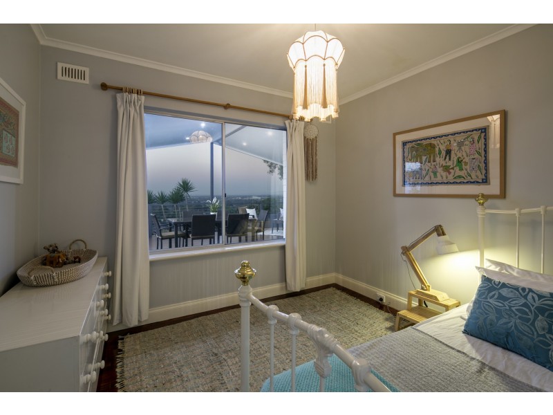 20 Braeside Avenue, Seacombe Heights SA 5047