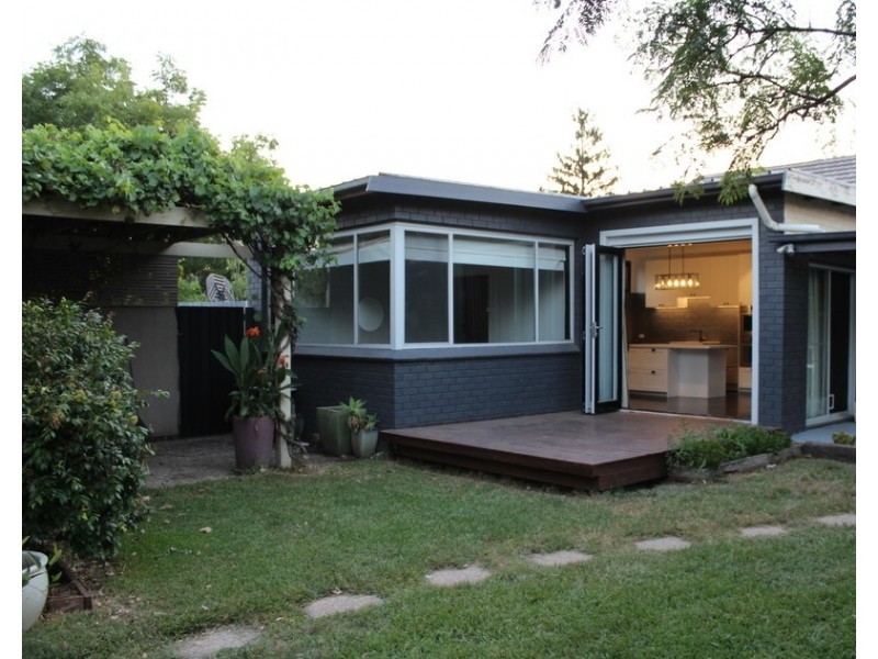 16 Hanslope Avenue, Alphington VIC 3078