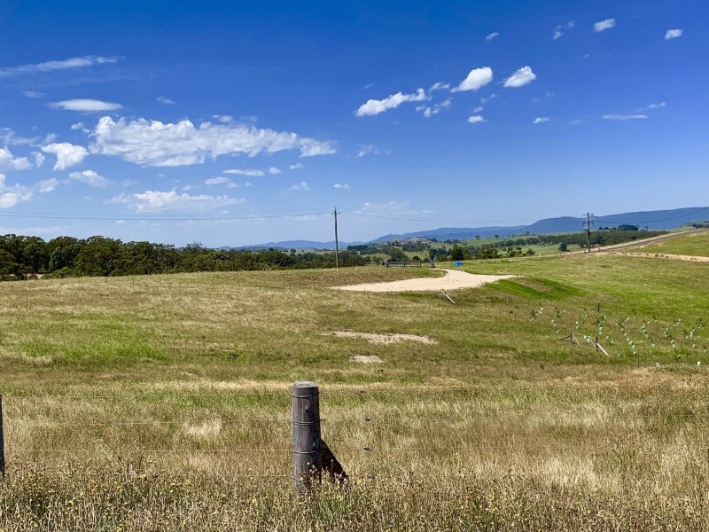 2 Sandy Rise, Little Hartley NSW 2790