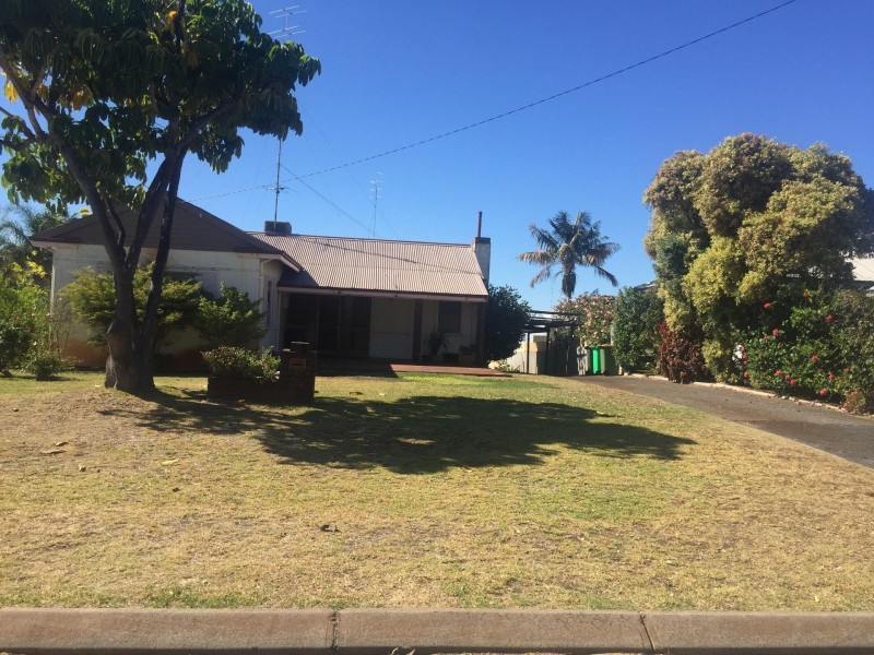 41 Wilson Street, Carey Park WA 6230