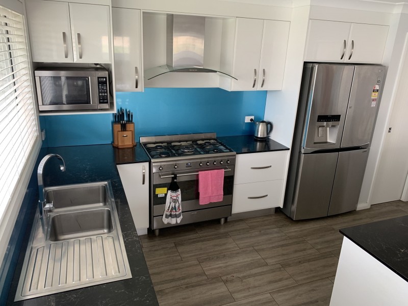 72 Molloy Drive, Orange NSW 2800