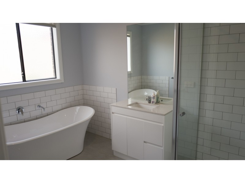 6 McCullagh Street, Bacchus Marsh VIC 3340