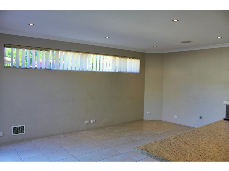 11/37 Queensbury Street, Carey Park WA 6230