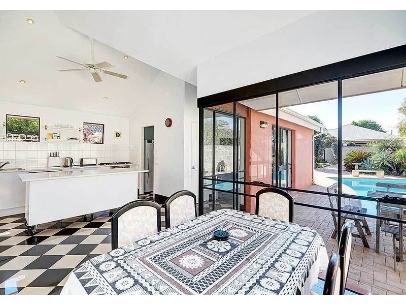 144 Clontarf Road, Hamilton Hill WA 6163