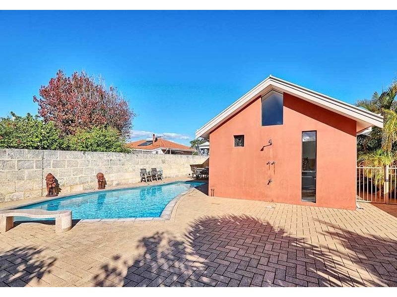 144 Clontarf Road, Hamilton Hill WA 6163