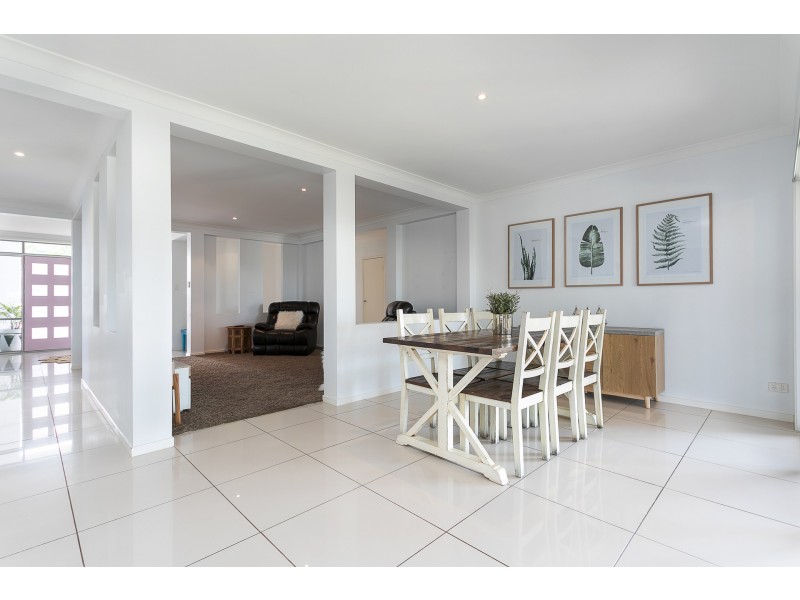 14 Heatherdale Drive, Upper Coomera QLD 4209
