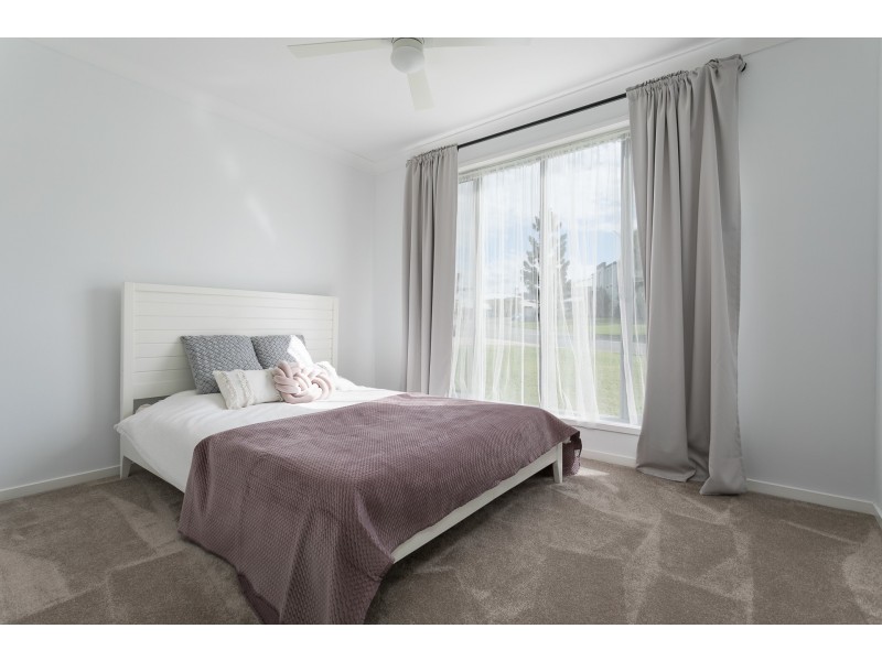 14 Heatherdale Drive, Upper Coomera QLD 4209