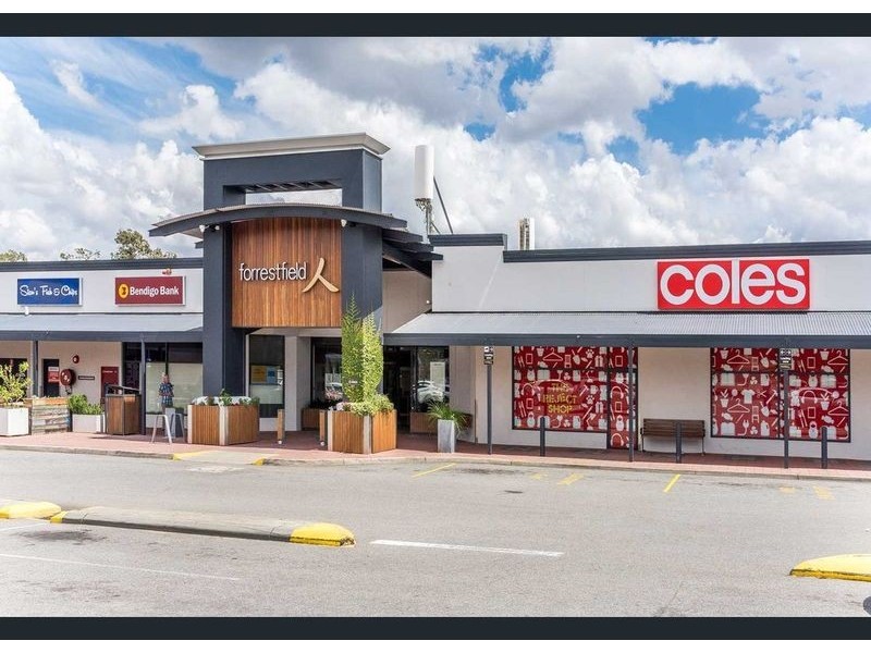 60 Agincourt Drive, Forrestfield WA 6058