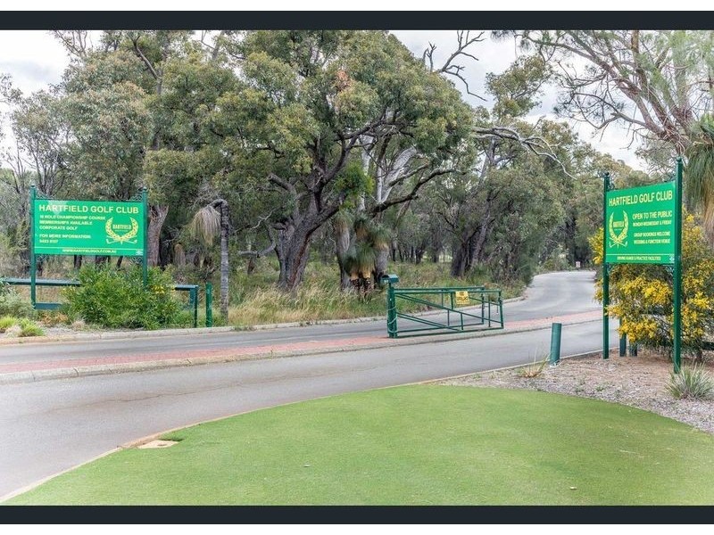 60 Agincourt Drive, Forrestfield WA 6058