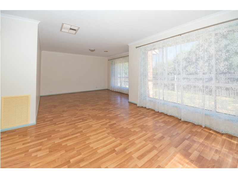 39 Oxenham Circuit, Gordon ACT 2906