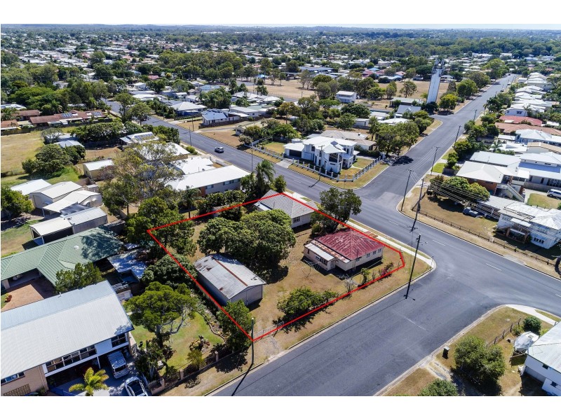 26-28 Pulgul Street, Urangan QLD 4655