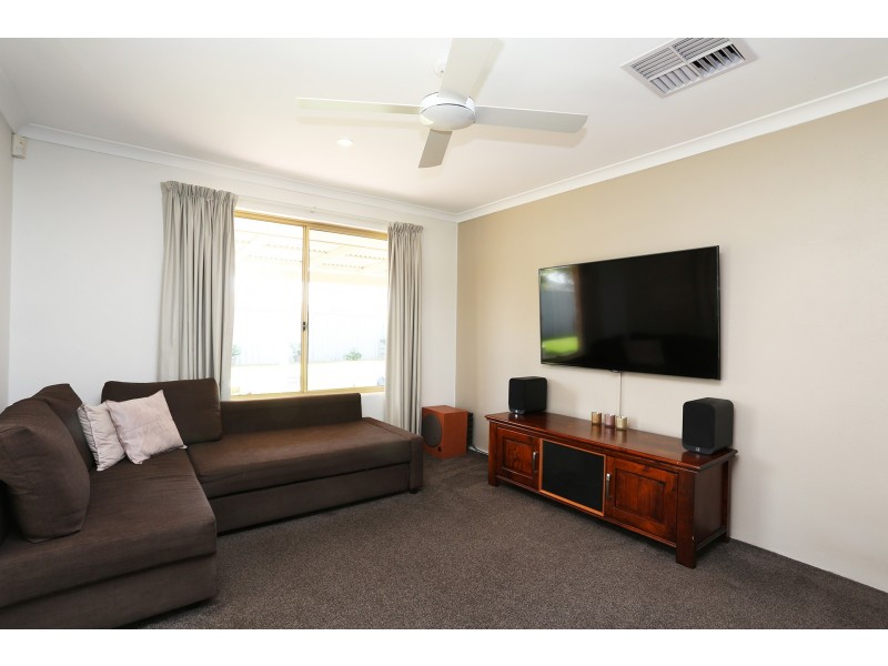 3 Britannia Place, Port Kennedy WA 6172