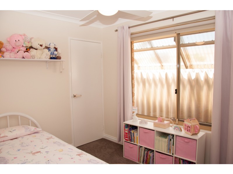 3 Britannia Place, Port Kennedy WA 6172